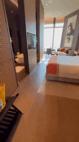 telegramhotel0607.gif